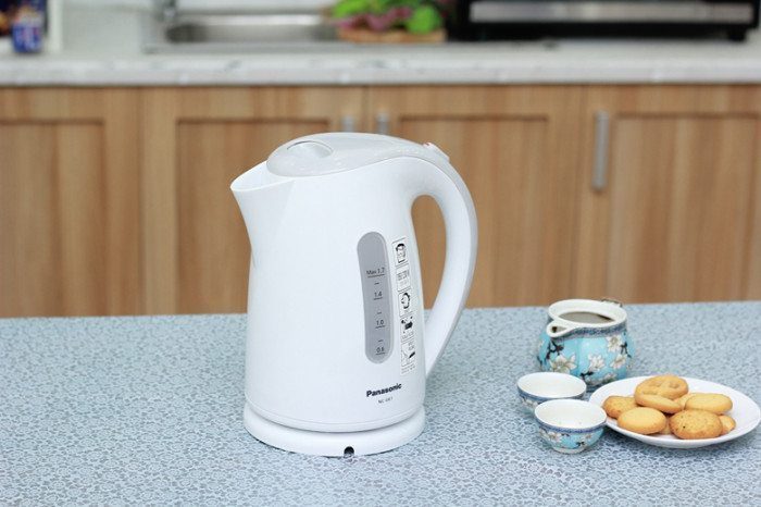 Bình đun siêu tốc Panasonic NC-GK1WRA - Hàng chính hãng