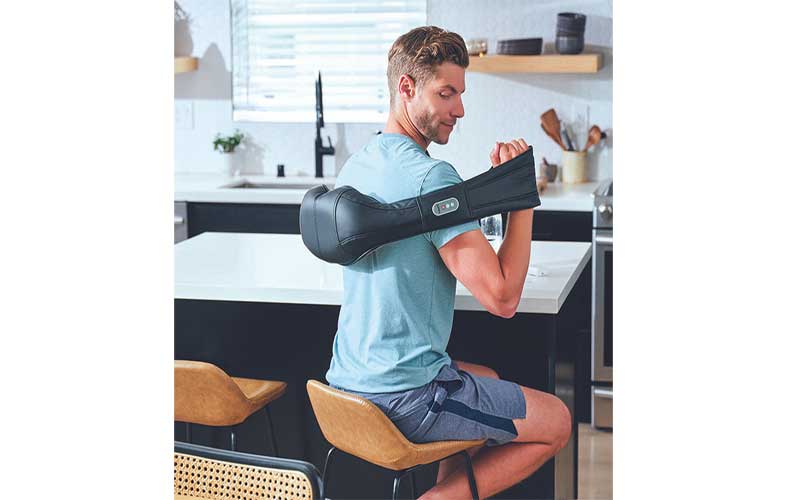 Đai massage Shiatsu cổ vai gáy và toàn thân kèm nhiệt Homedics NMS-615HJ - Hàng chính hãng