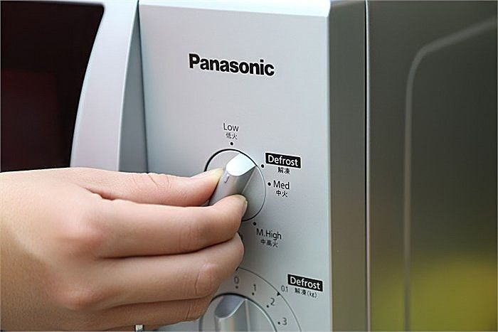 Lò vi sóng Panasonic PALM-NN-CD997SYTE - Dung tích 42L - Hàng chính hãng