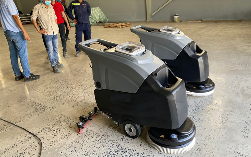 Máy chà sàn liên hợp đẩy tay Amtek A55-E - Hàng chính hãng