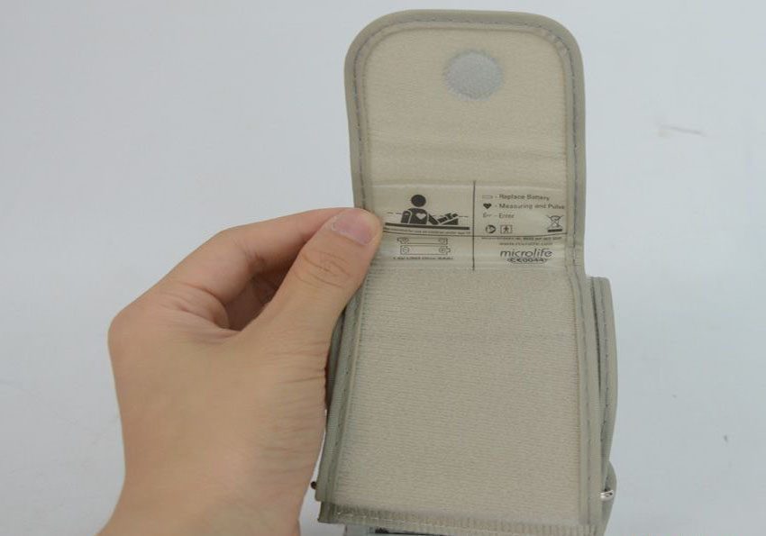 Máy đo huyết áp cổ tay Microlife BP-W2 - Hàng chính hãng