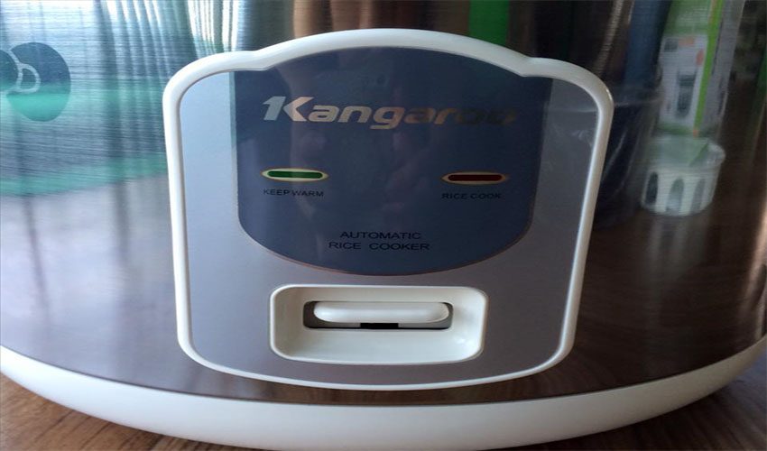 Nồi cơm điện nắp gài Kangaroo KG29 - Hàng chính hãng