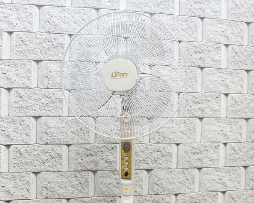 Quạt đứng Lifan Đ-216 - Hàng chính hãng