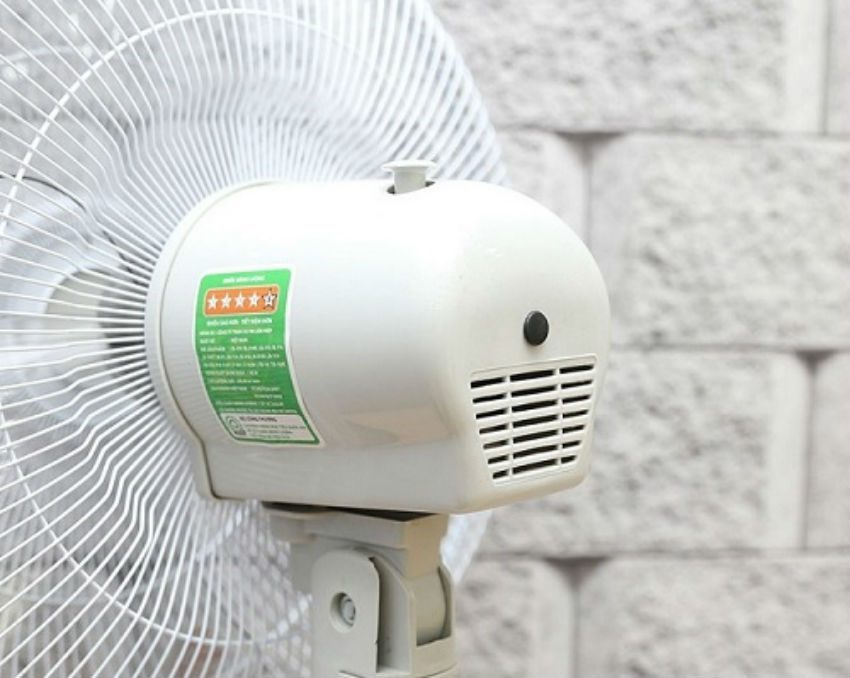 Quạt đứng Lifan Đ-216 - Hàng chính hãng