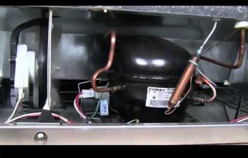  Tủ nủa đông nửa mát 4  cánh Berjaya BS DU2F2C/Z - Hàng chính hãng