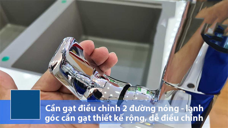 Vòi rửa chén nóng lạnh Malloca K292C - Hàng chính hãng