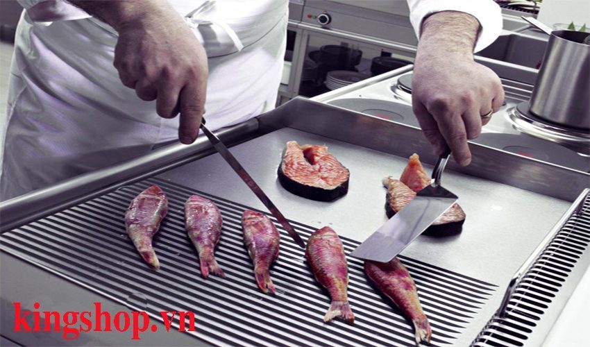 Bếp chiên nửa phẳng, nửa nhám dùng gas Berjaya GG2B12R - Hàng chính hãng