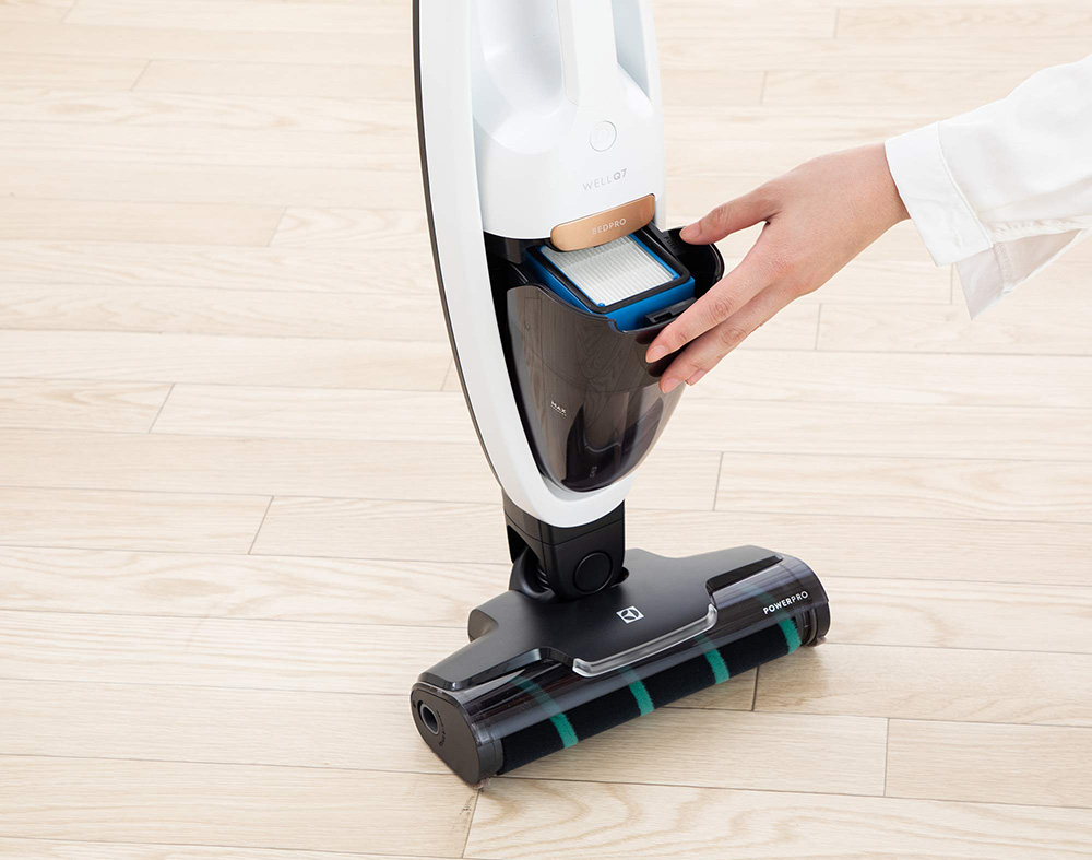 Máy hút bụi Electrolux WQ71-2BSWF - Hàng chính hãng