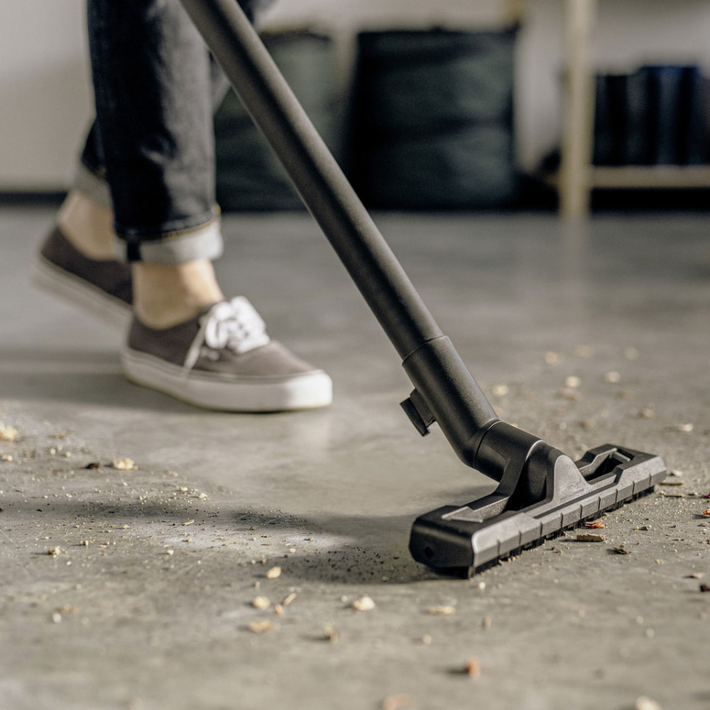 Máy hút bụi khô và ướt Karcher WD 4 S - Hàng chính hãng